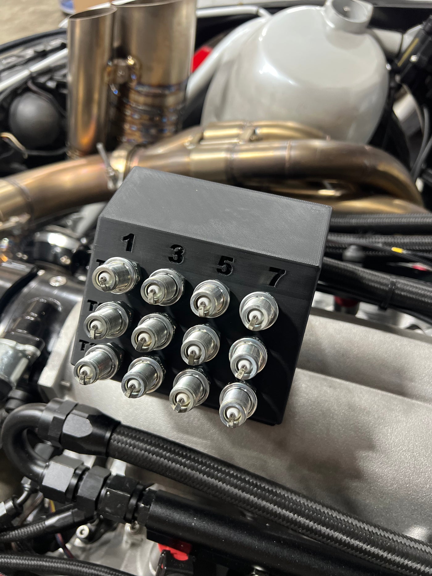 Spark Plug Comparison Stand